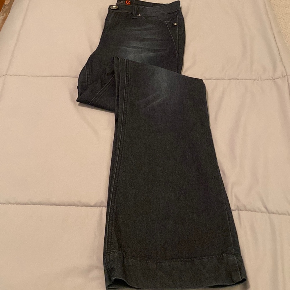 Like New - G by Guess - Flare Jean - Size 29